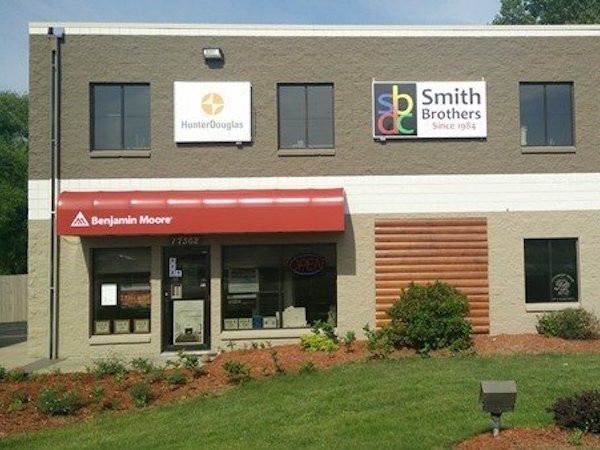 Hunter Douglas Dealer Image